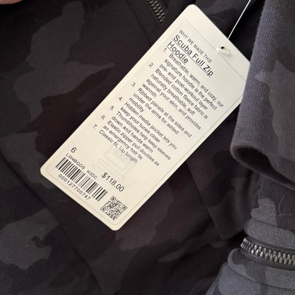 NWT Lululemon Scuba Hoodie Black Multi Camo | Size 6 - Picture 5 of 5